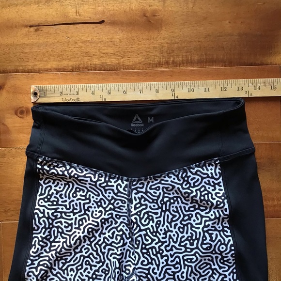 NWOT Reebok capris leggings M - Picture 6 of 6